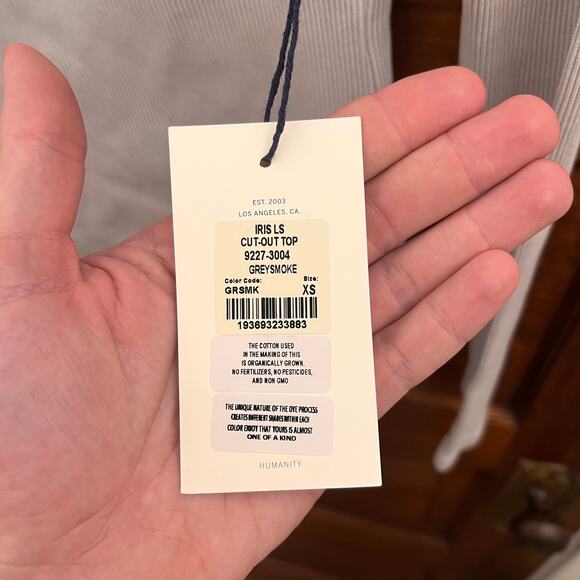 Citizens of Humanity sz XS Iris Long Sleeve Cut Out Top Greysmoke NWT Grey $130 - Picture 7 of 16